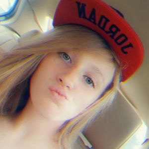 Meet your Posher, Annalise